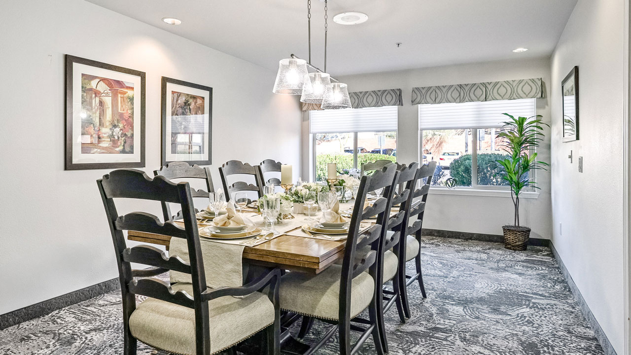 The dining room at Desert Springs